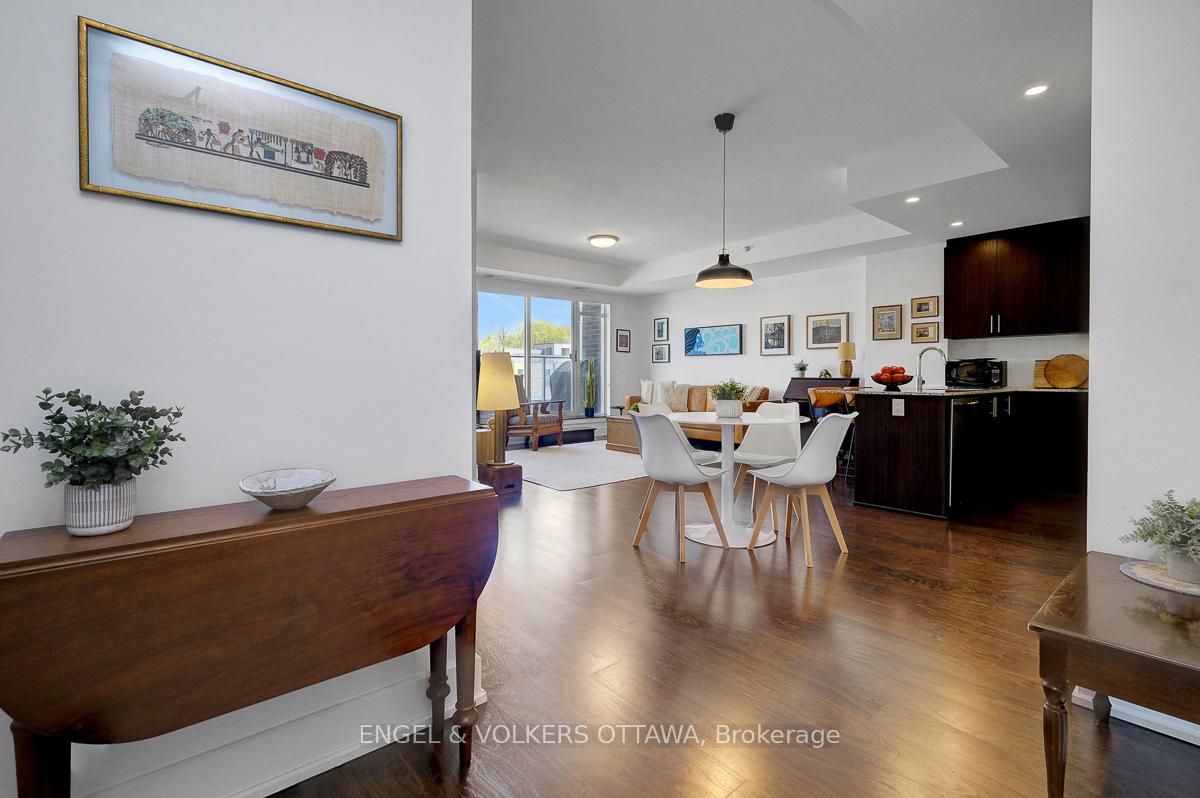 Photo 8 of Unit 213, 7 Marquette Avenue, Ottawa, Vanier — HOMEH