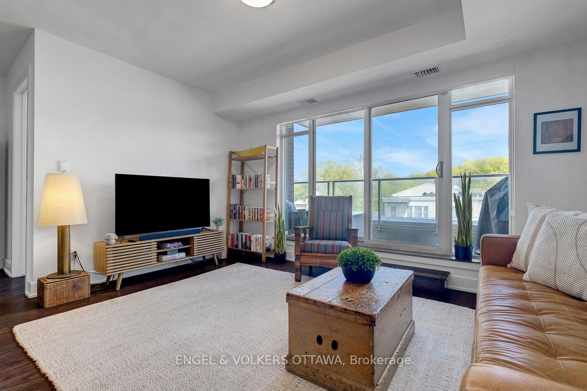Photo 16 of Unit 213, 7 Marquette Avenue, Ottawa, Vanier — HOMEH