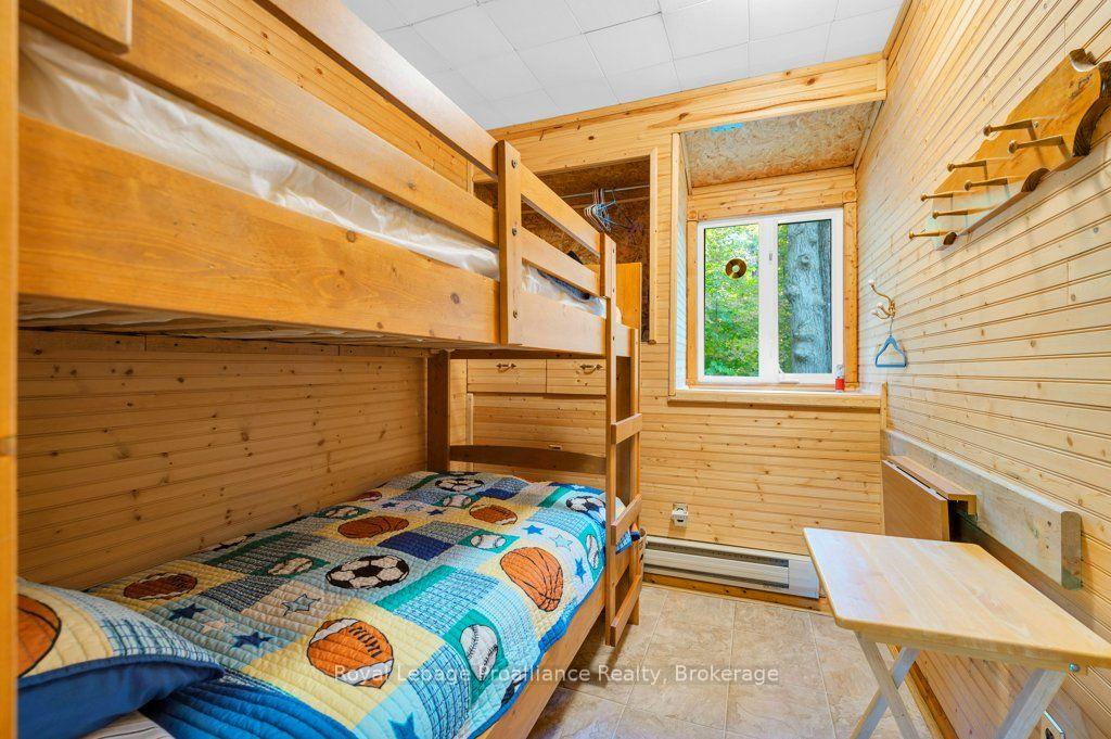 Photo 18 of 174 Cottage Lane, Tweed, Elzevir (Twp) — HOMEH