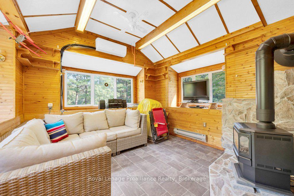 Photo 20 of 174 Cottage Lane, Tweed, Elzevir (Twp) — HOMEH