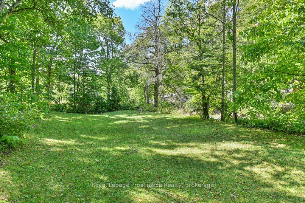 Photo 30 of 174 Cottage Lane, Tweed, Elzevir (Twp) — HOMEH