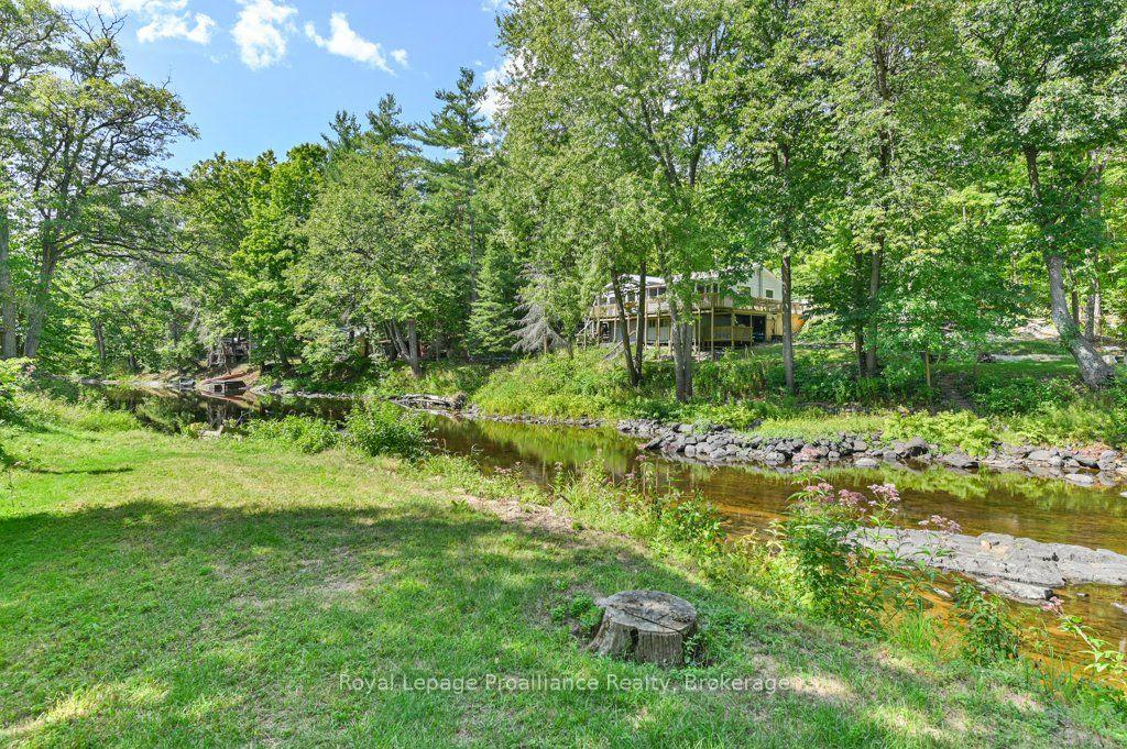 Photo 32 of 174 Cottage Lane, Tweed, Elzevir (Twp) — HOMEH