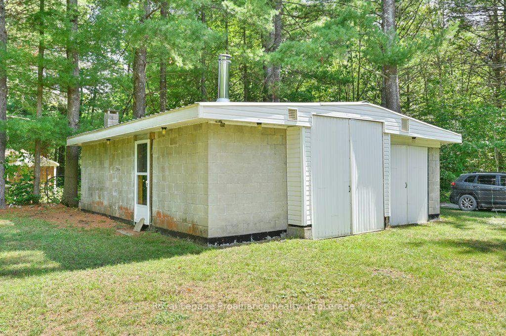 Photo 37 of 174 Cottage Lane, Tweed, Elzevir (Twp) — HOMEH