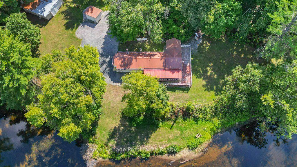 Photo 40 of 174 Cottage Lane, Tweed, Elzevir (Twp) — HOMEH