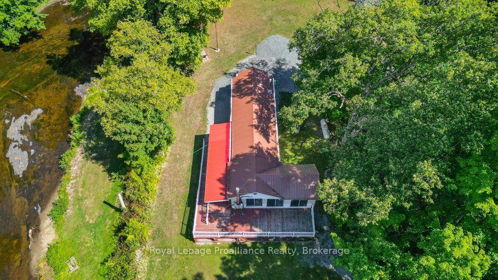 Photo 42 of 174 Cottage Lane, Tweed, Elzevir (Twp) — HOMEH
