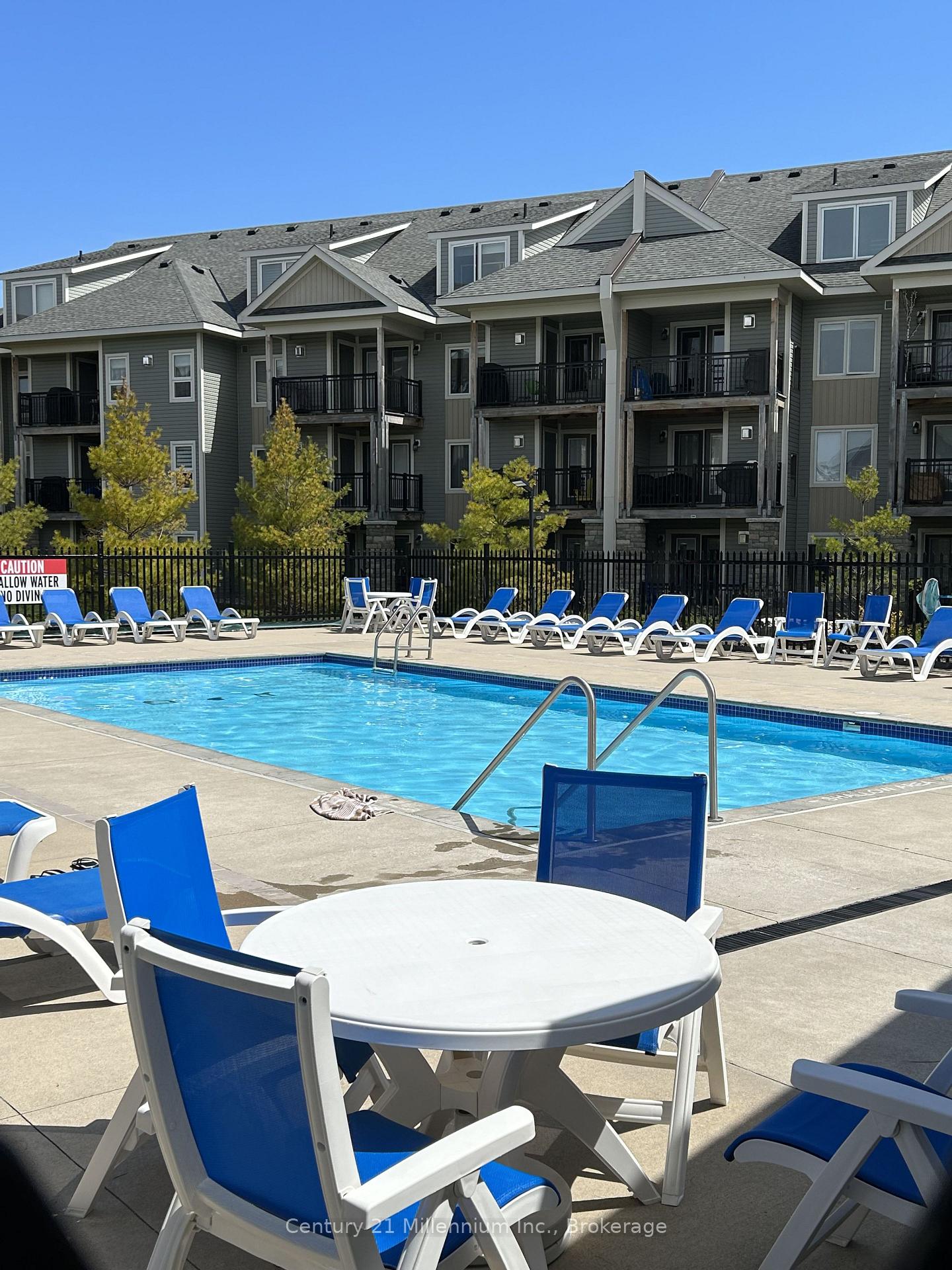 Photo 11 of Unit 307, 6 Anchorage Crescent, Collingwood — HOMEH