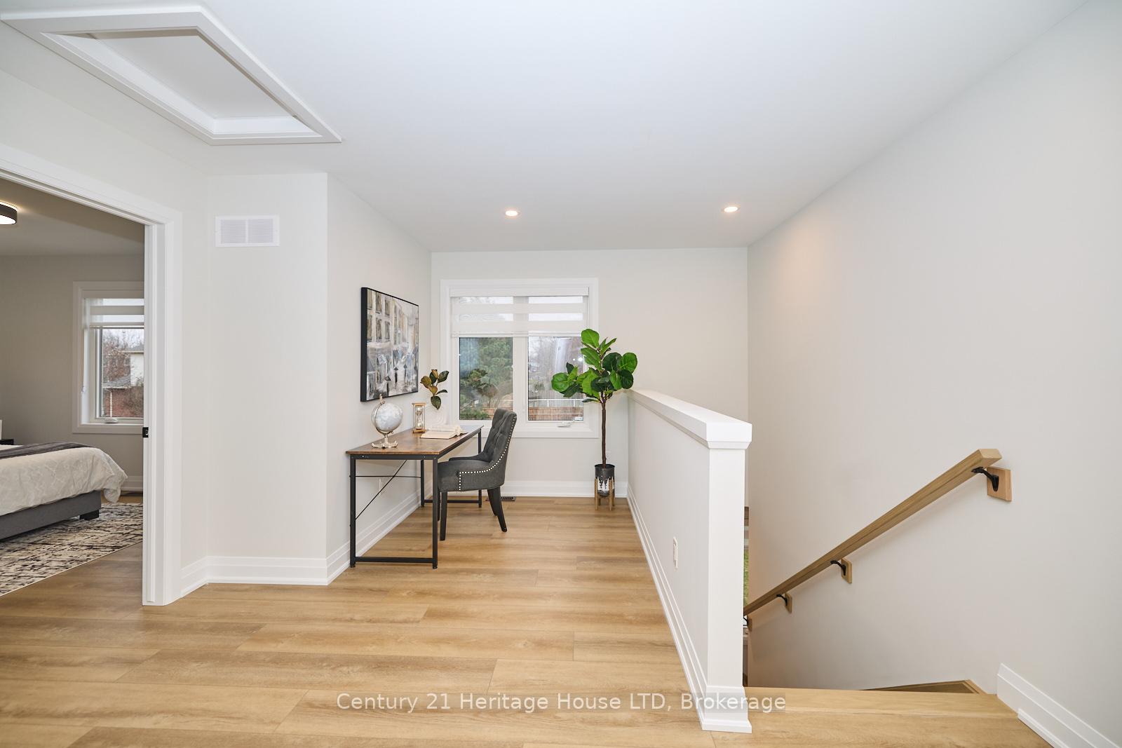Photo 23 of 4 Meteor Street, St. Catharines, Rykert/Vansickle — HOMEH