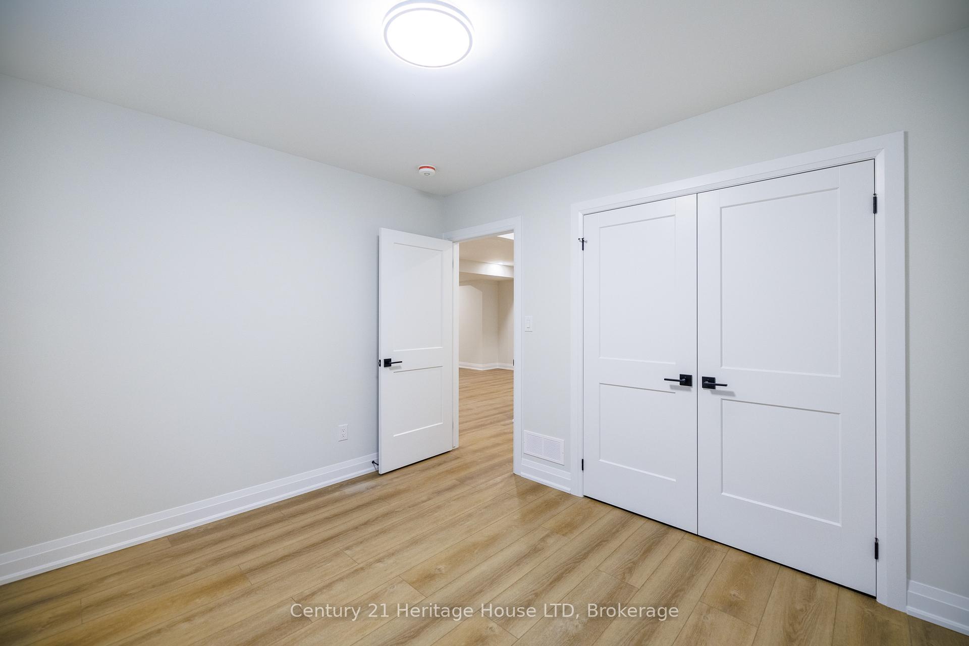 Photo 40 of 4 Meteor Street, St. Catharines, Rykert/Vansickle — HOMEH