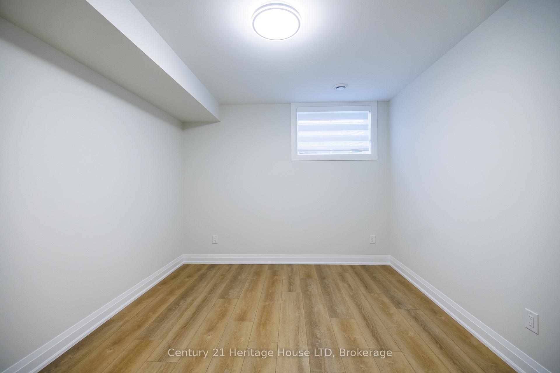 Photo 42 of 4 Meteor Street, St. Catharines, Rykert/Vansickle — HOMEH