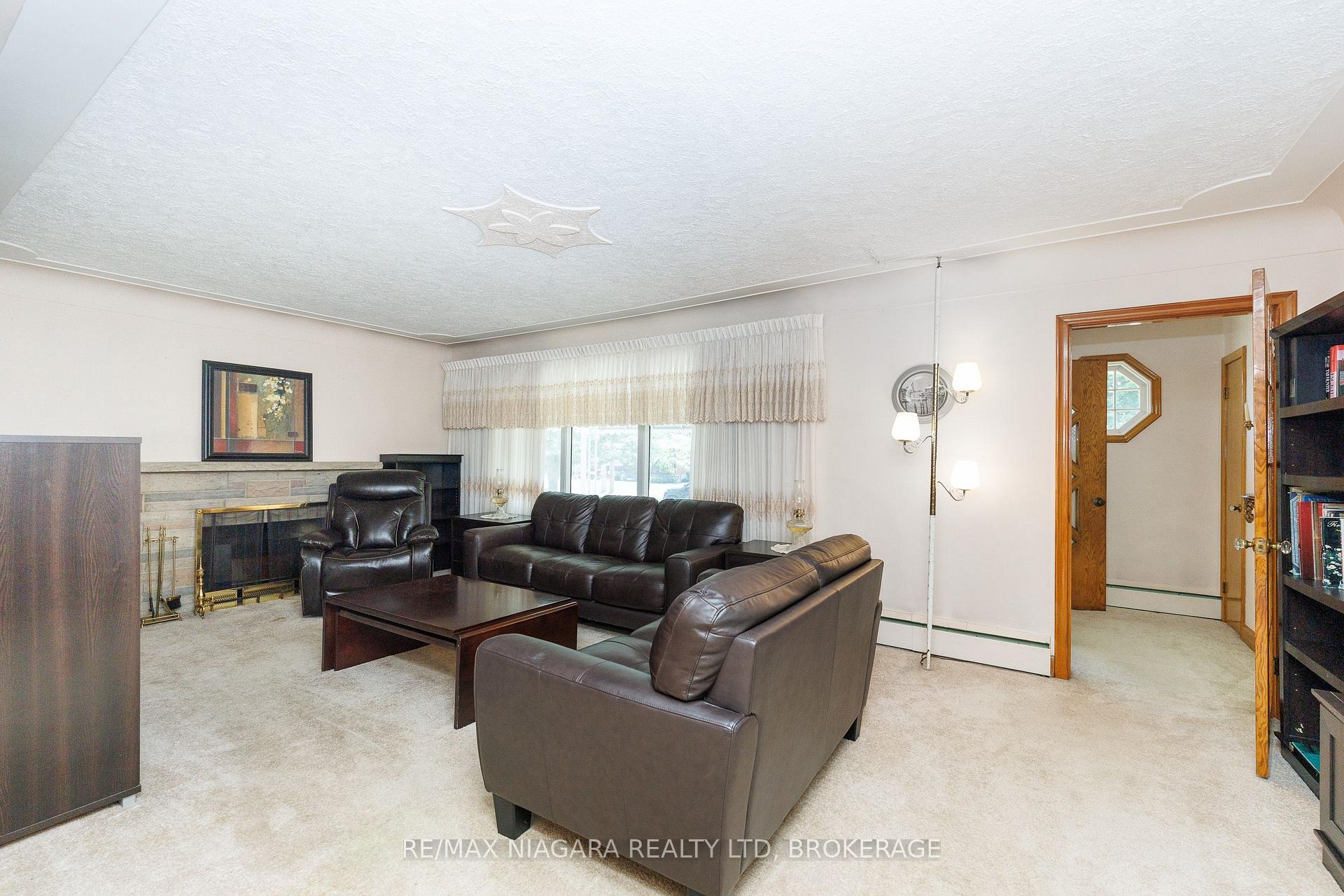 Photo 7 of 84 Second Street, Welland, Lincoln/Crowland — HOMEH