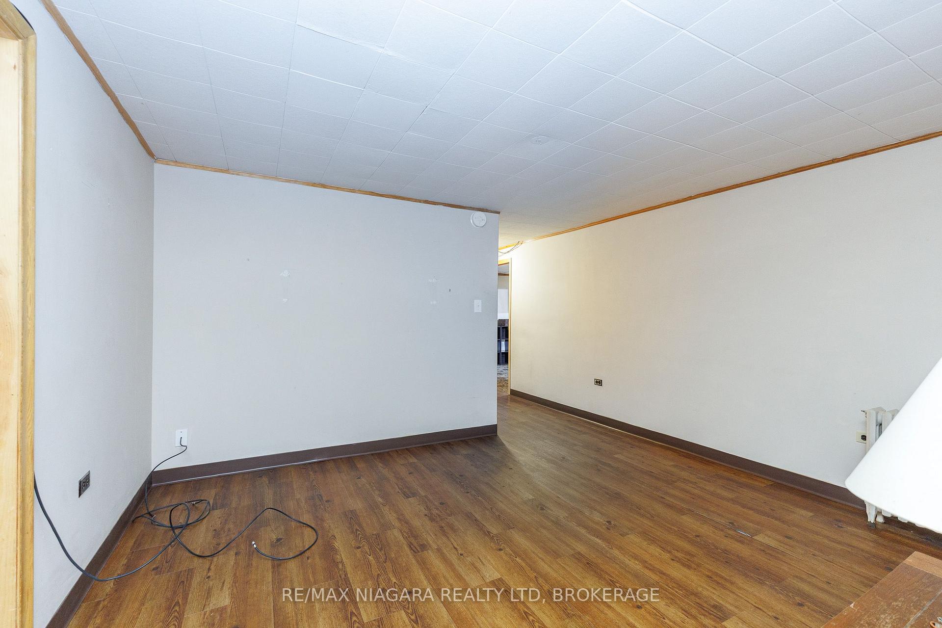Photo 31 of 84 Second Street, Welland, Lincoln/Crowland — HOMEH