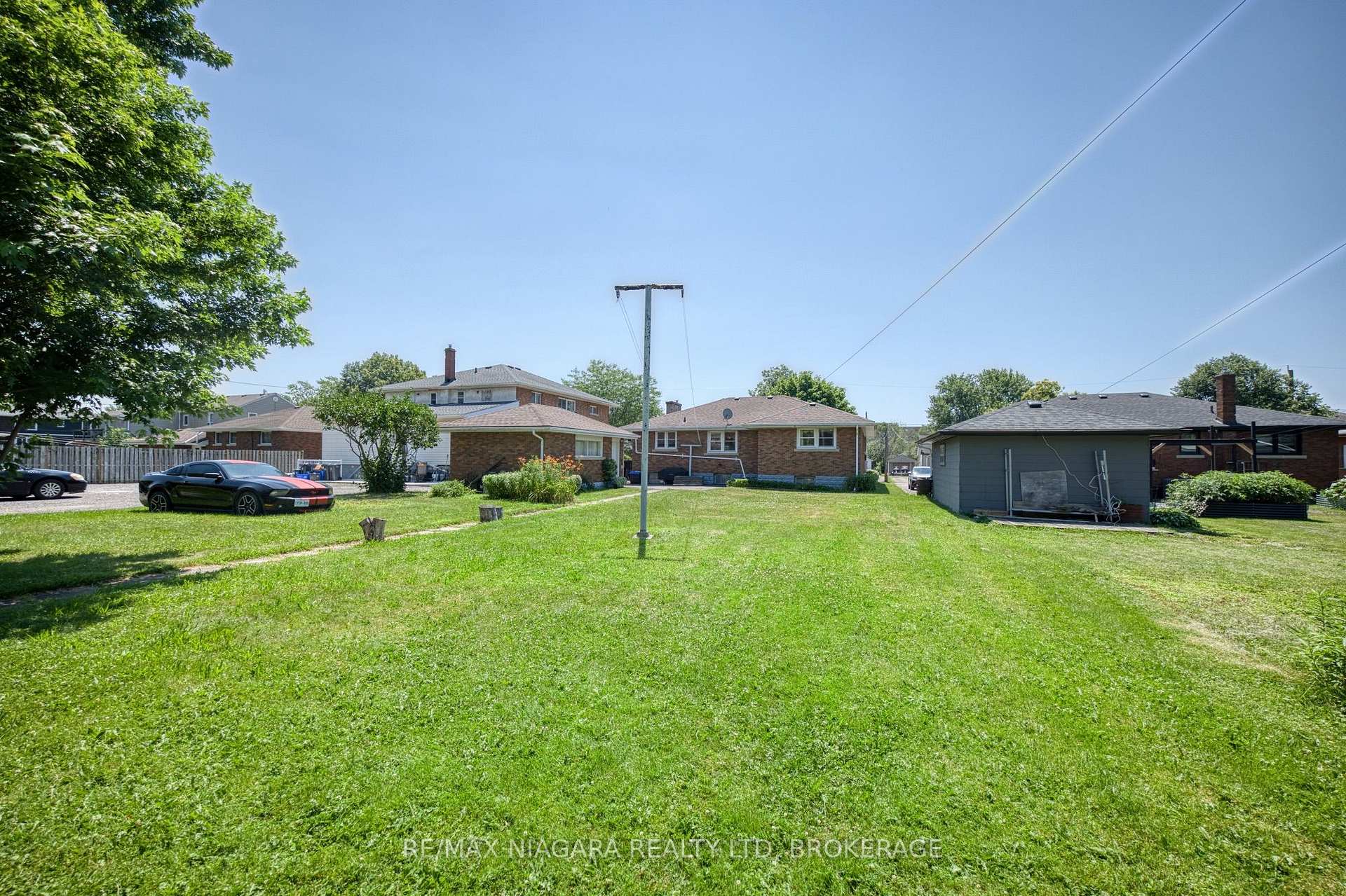 Photo 37 of 84 Second Street, Welland, Lincoln/Crowland — HOMEH