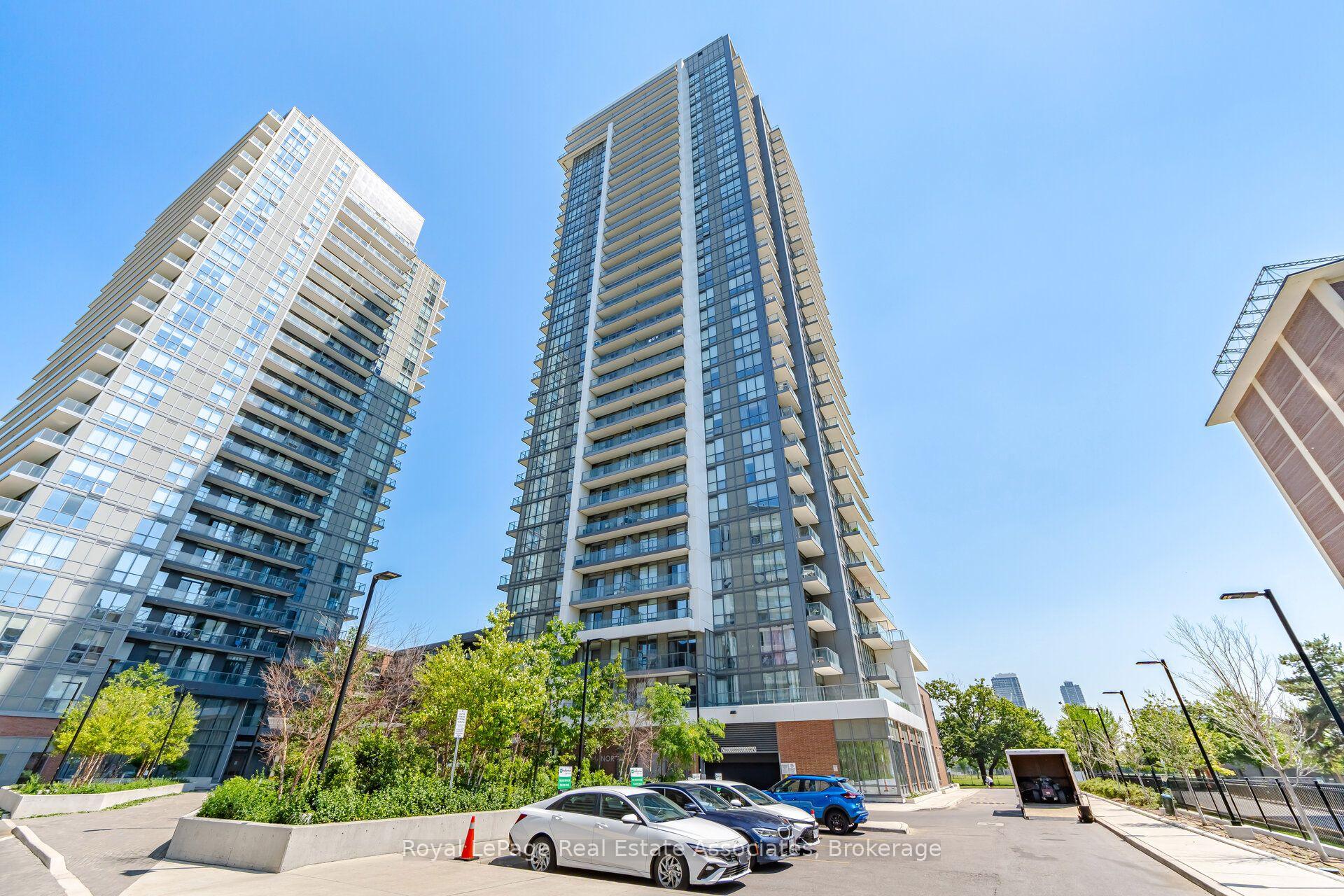 Front of Unit 207, 32 Forest Manor Road