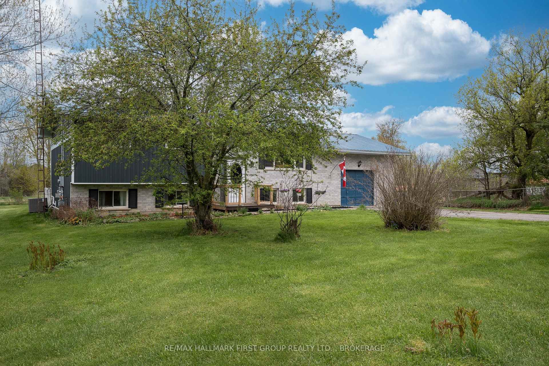 Photo 27 of 2220 County 11 Road, Greater Napanee, Greater Napanee — HOMEH