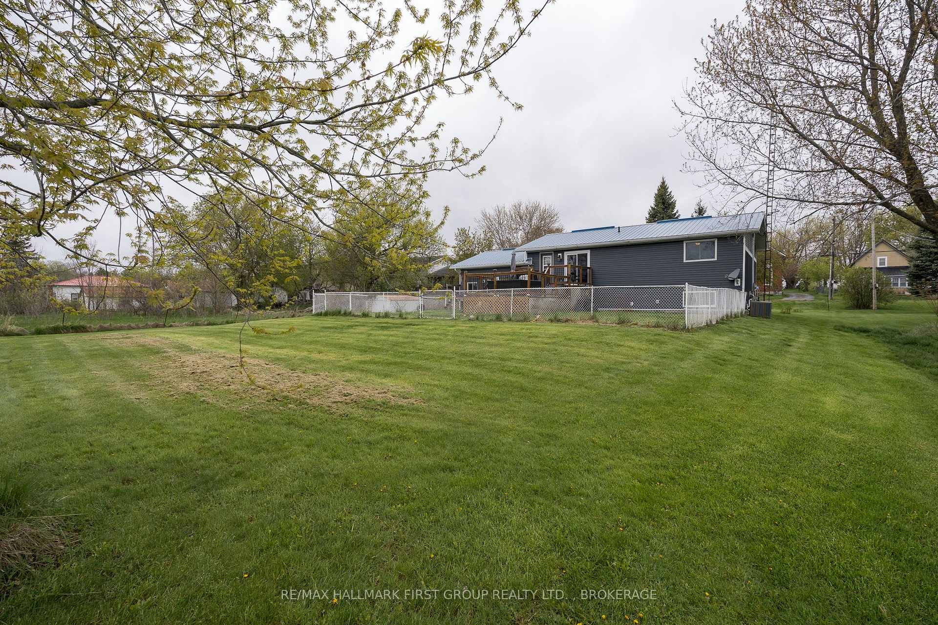 Photo 39 of 2220 County 11 Road, Greater Napanee, Greater Napanee — HOMEH
