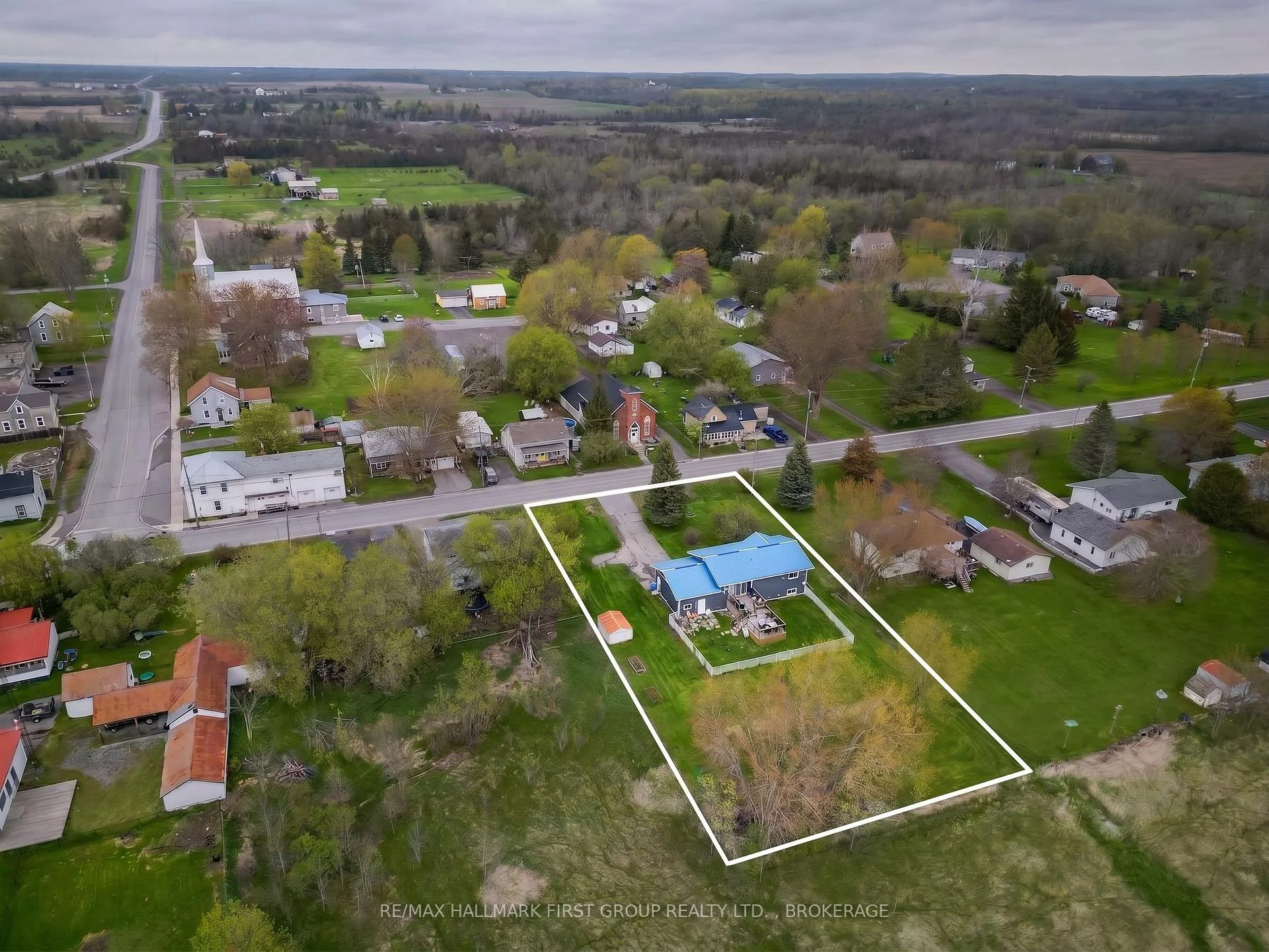 Photo 46 of 2220 County 11 Road, Greater Napanee, Greater Napanee — HOMEH