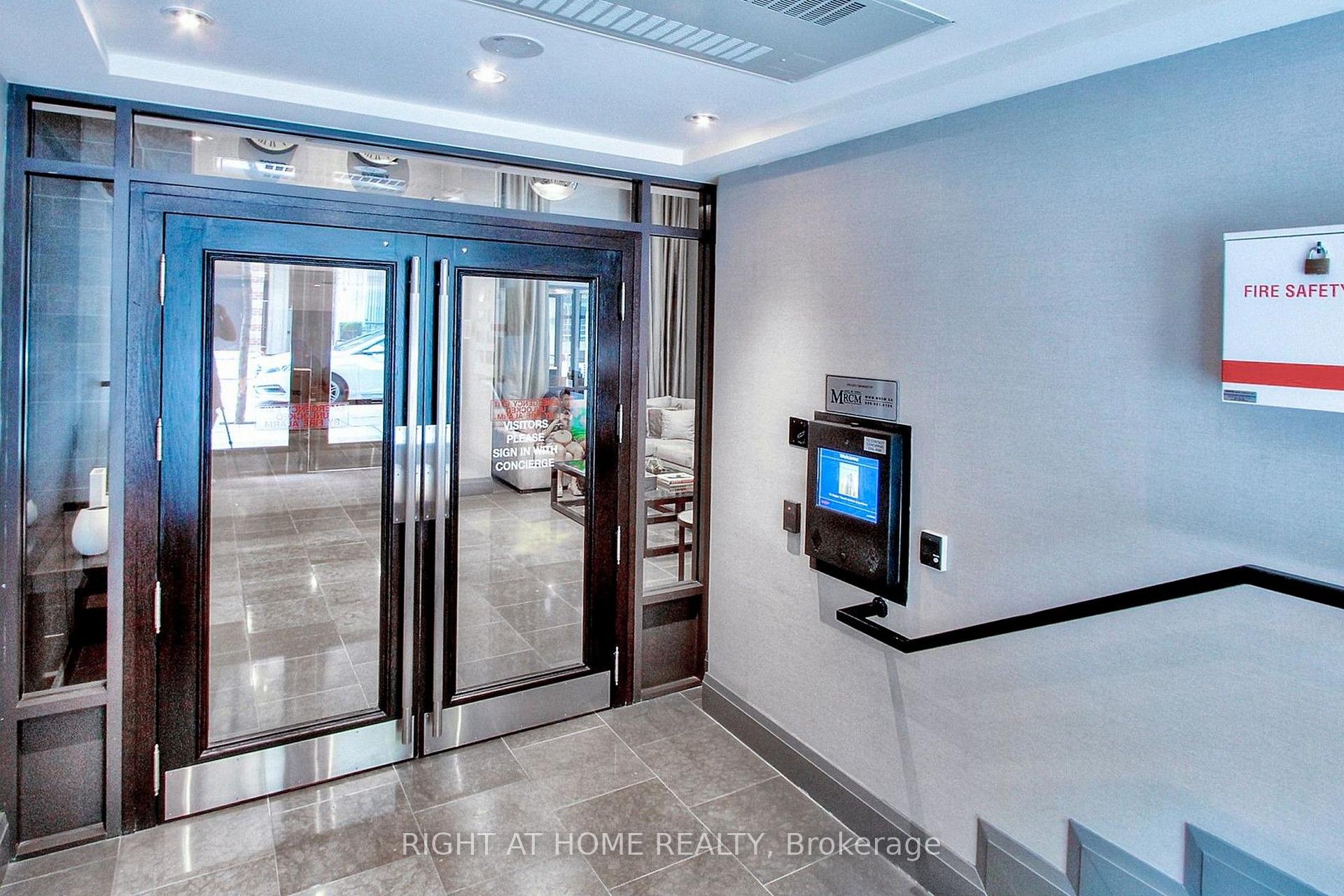 Photo 5 of Unit 511, 35 Hayden Street, Toronto, Church-Yonge Corridor — HOMEH
