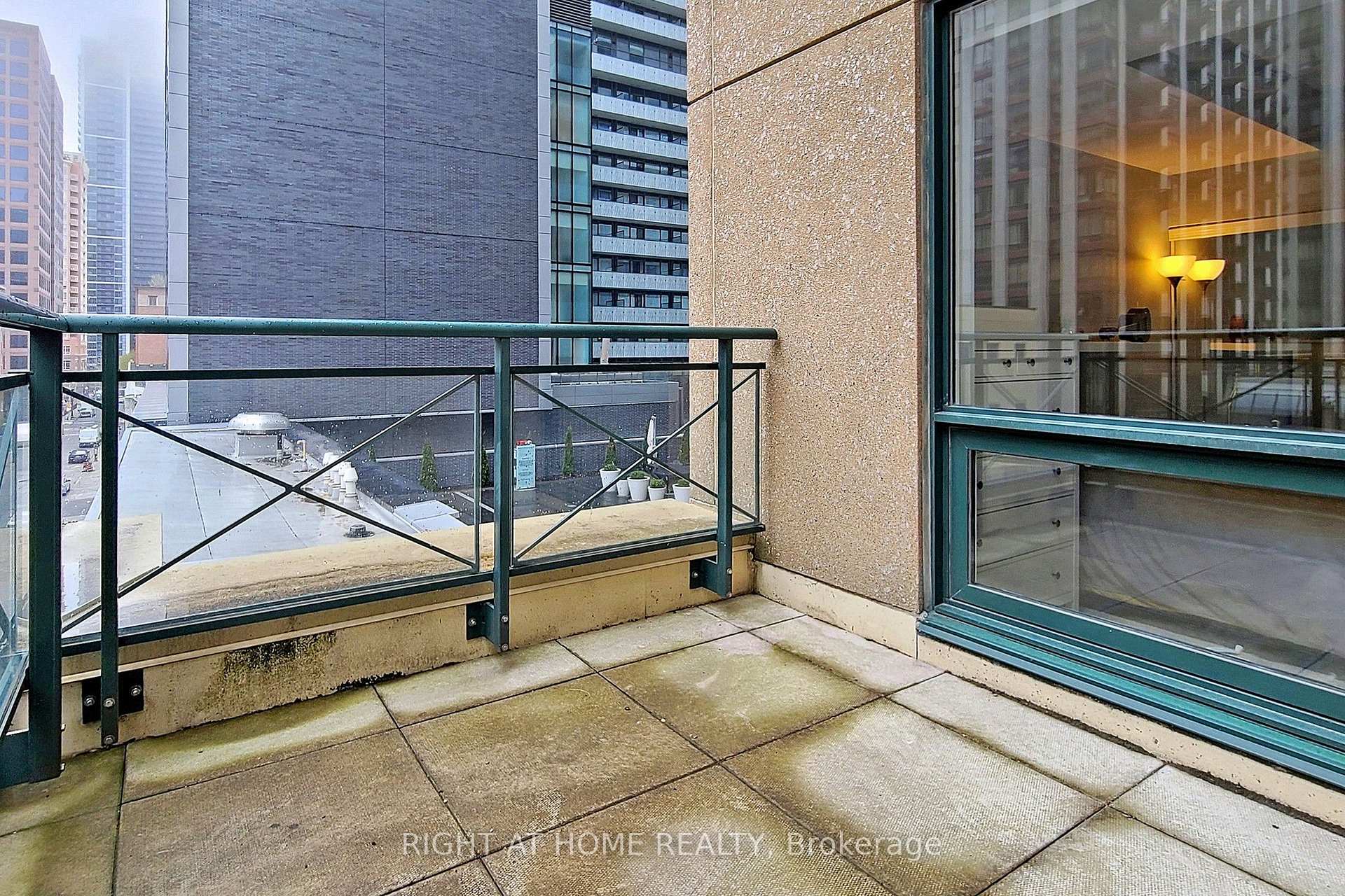 Photo 17 of Unit 511, 35 Hayden Street, Toronto, Church-Yonge Corridor — HOMEH