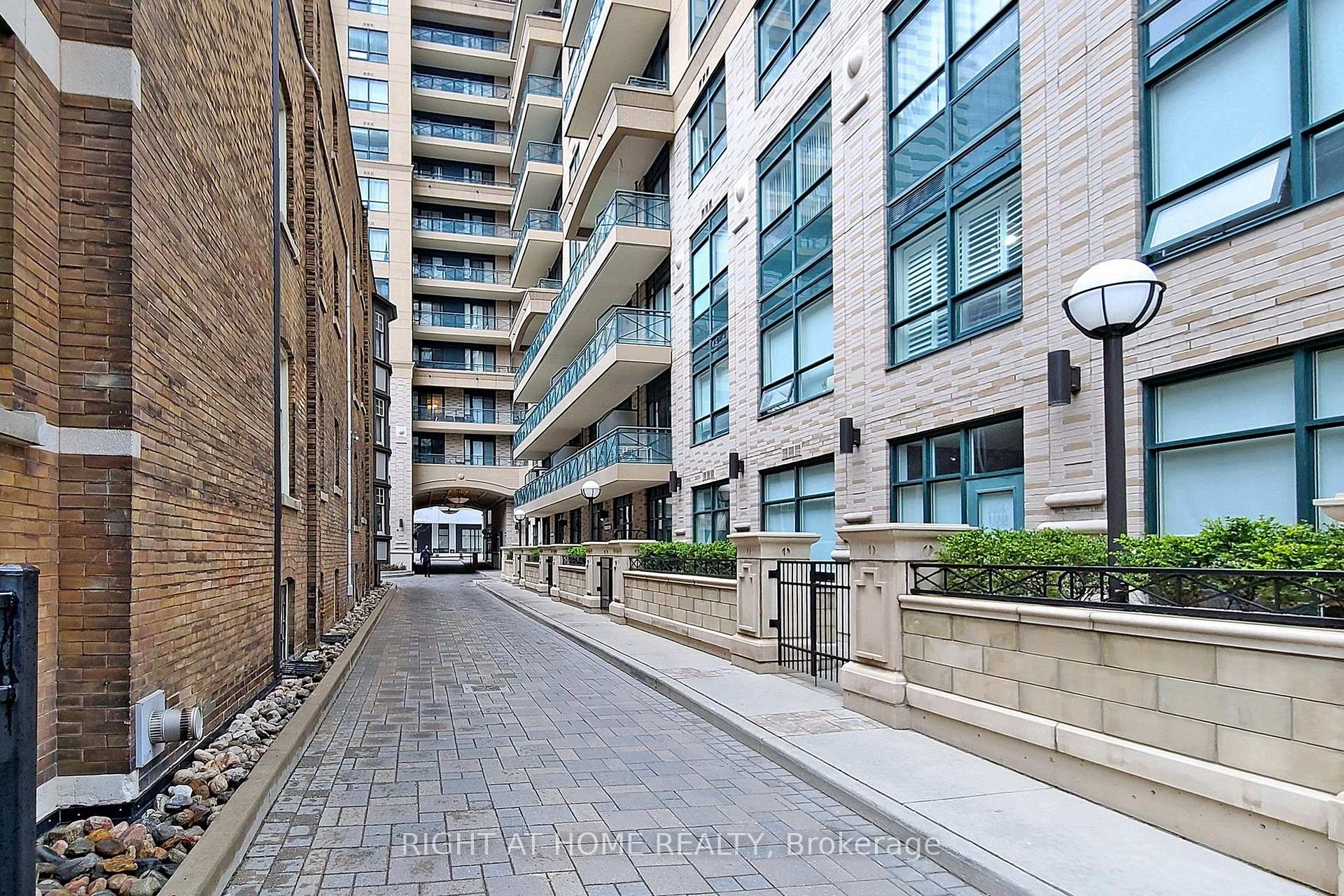Photo 24 of Unit 511, 35 Hayden Street, Toronto, Church-Yonge Corridor — HOMEH