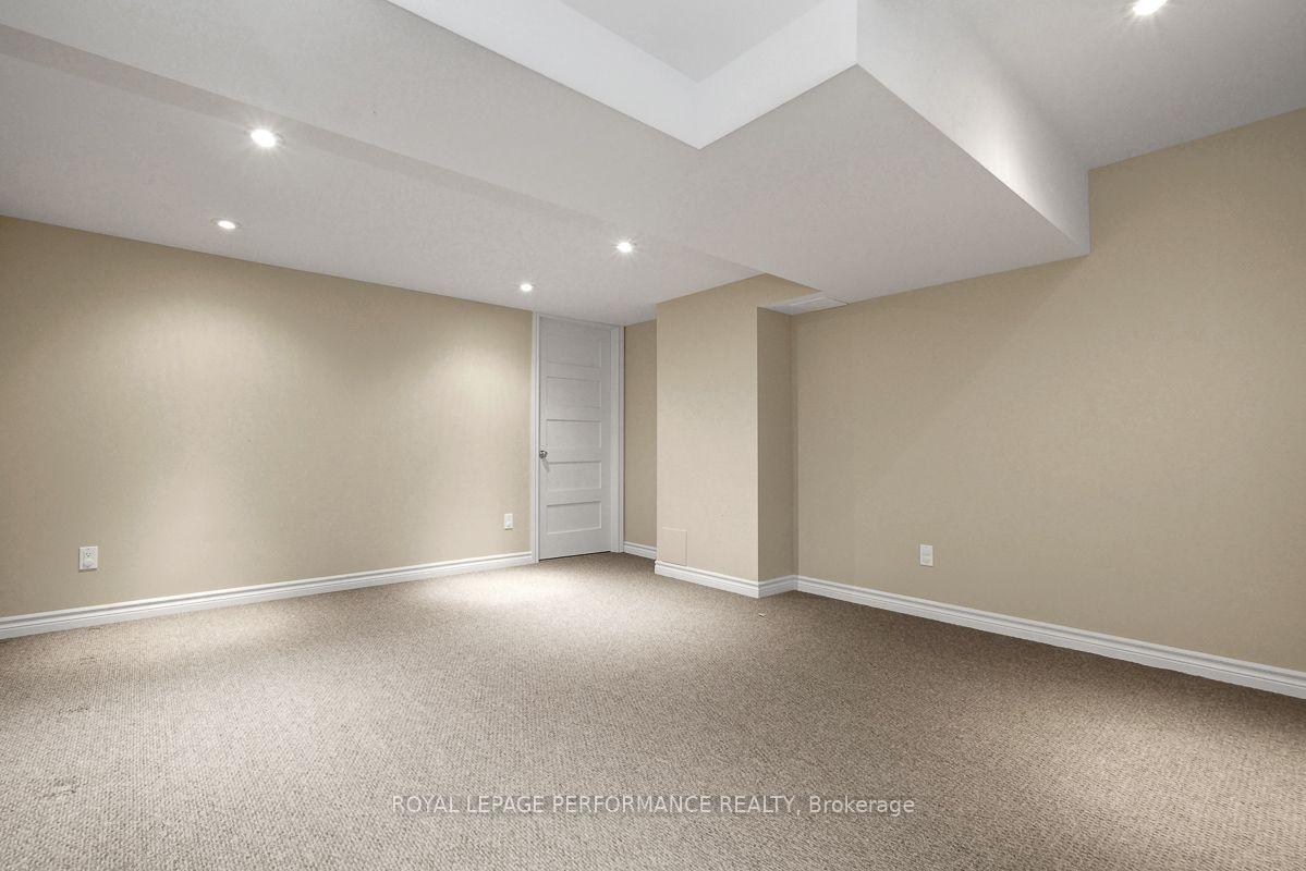 Photo 43 of 171 Trail Side Circle, Ottawa, Springridge/East Village — HOMEH