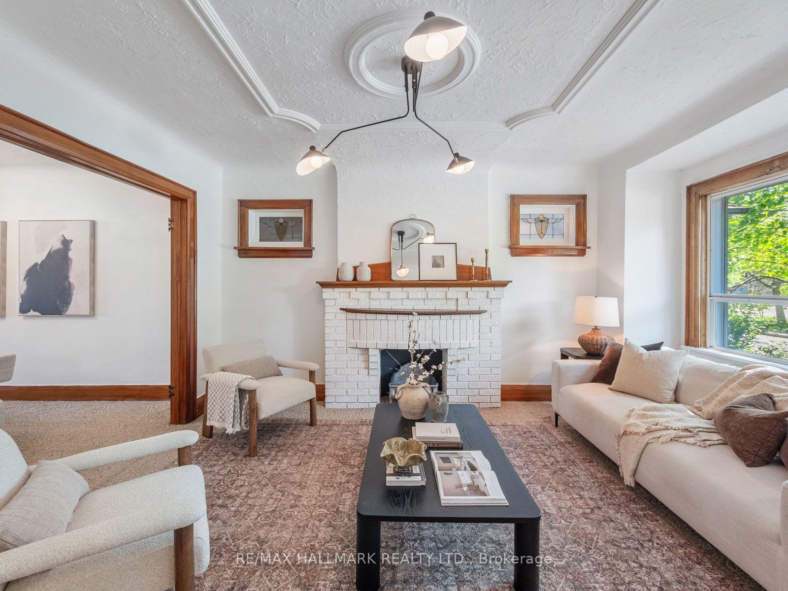 Photo 2 of 27 Lesmount Avenue, Toronto, Danforth Village-East York — HOMEH
