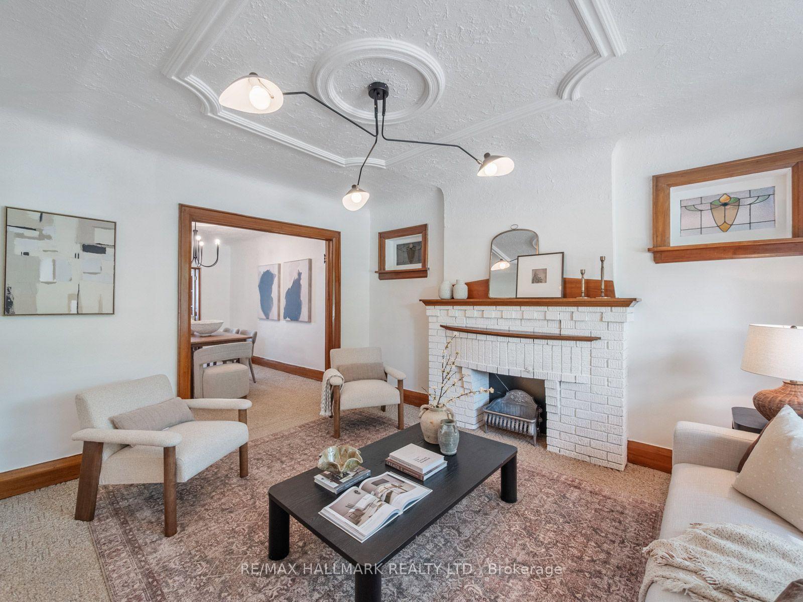 Photo 5 of 27 Lesmount Avenue, Toronto, Danforth Village-East York — HOMEH
