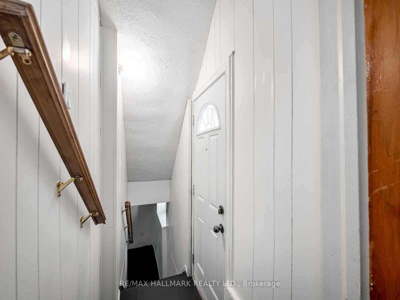 Photo 32 of 27 Lesmount Avenue, Toronto, Danforth Village-East York — HOMEH