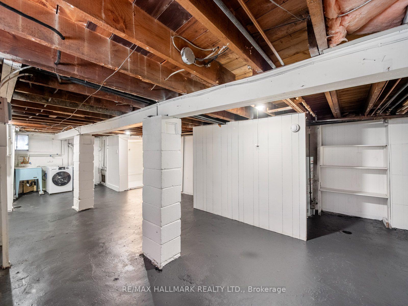 Photo 33 of 27 Lesmount Avenue, Toronto, Danforth Village-East York — HOMEH