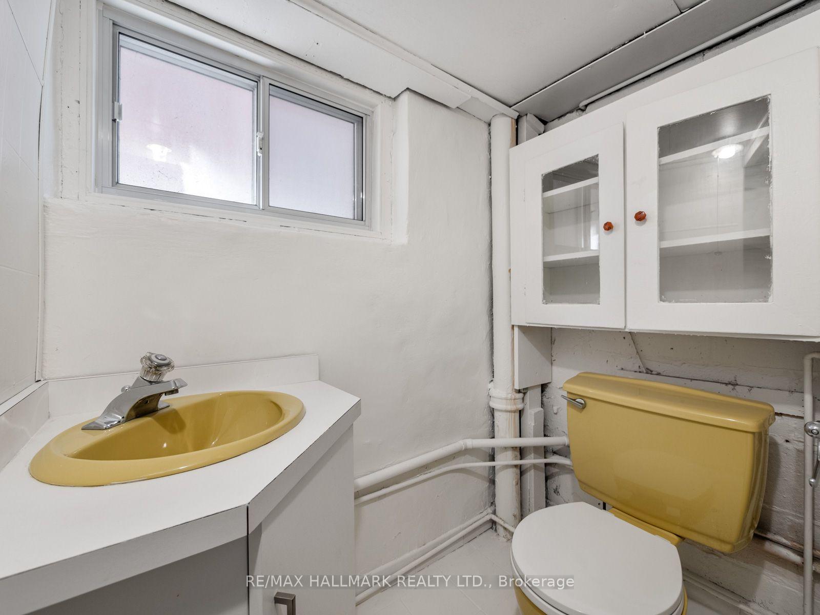 Photo 38 of 27 Lesmount Avenue, Toronto, Danforth Village-East York — HOMEH