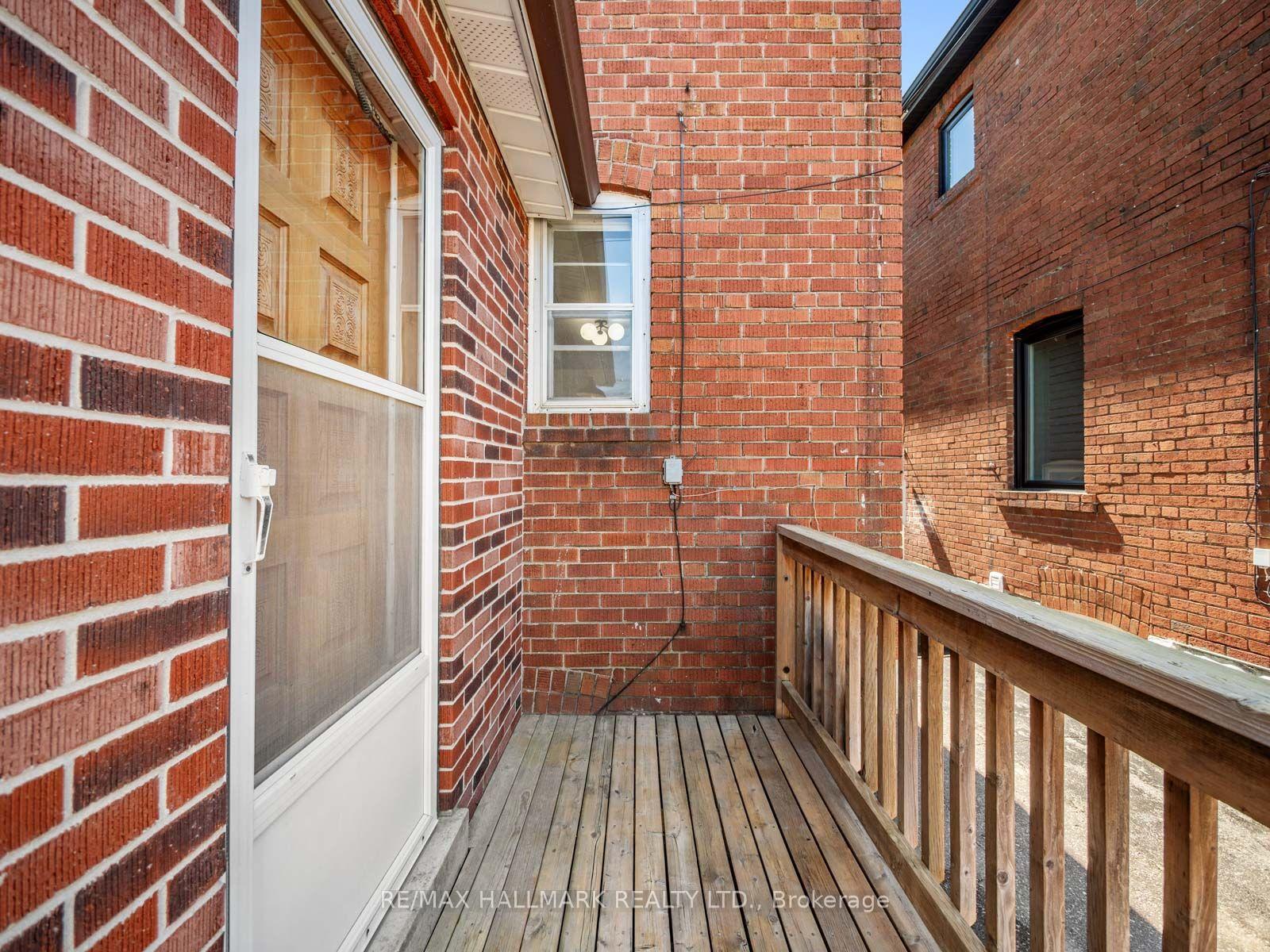 Photo 40 of 27 Lesmount Avenue, Toronto, Danforth Village-East York — HOMEH
