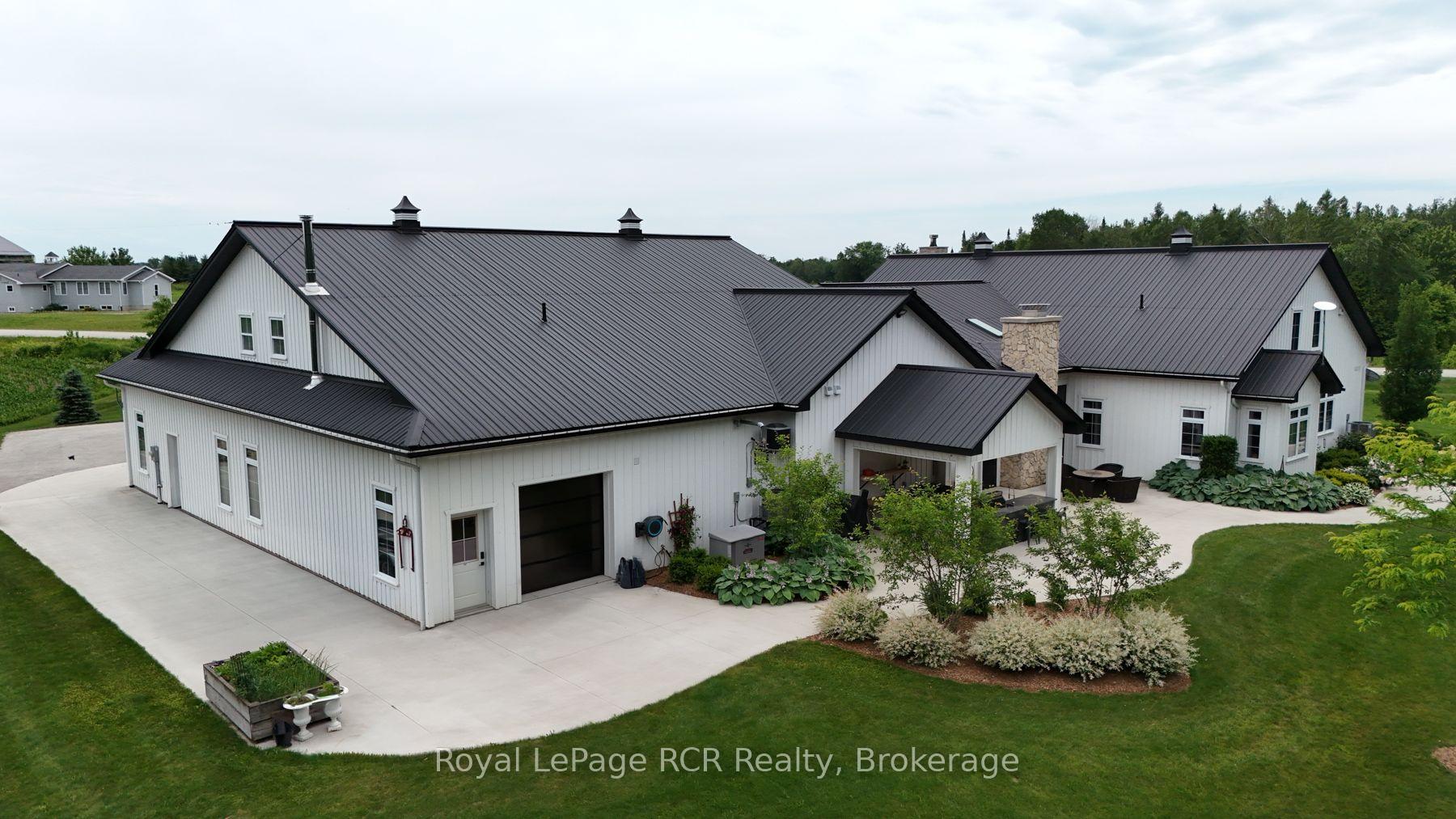 Photo 5 of 42085 Road 71 W, West Grey — HOMEH