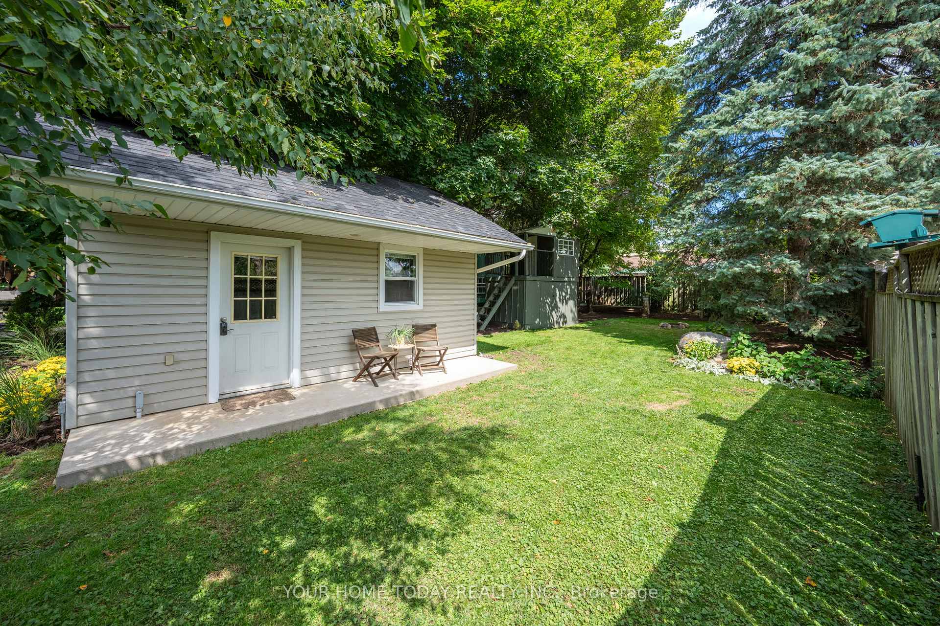 Photo 34 of 17 Park Avenue, Halton Hills, Acton — HOMEH