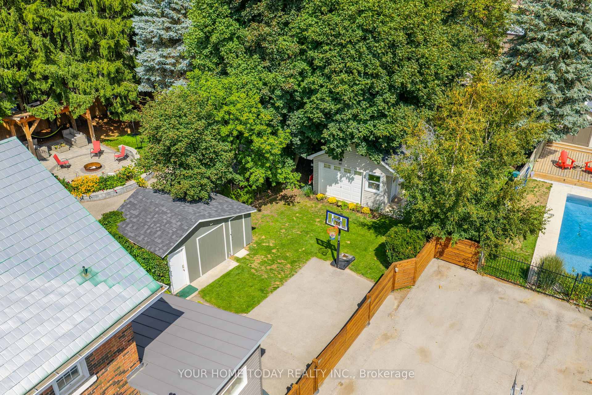 Photo 45 of 17 Park Avenue, Halton Hills, Acton — HOMEH
