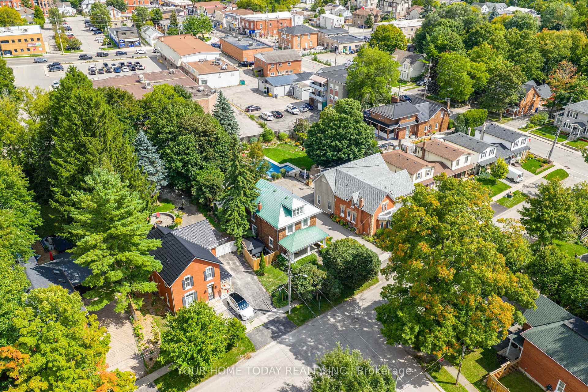 Photo 46 of 17 Park Avenue, Halton Hills, Acton — HOMEH