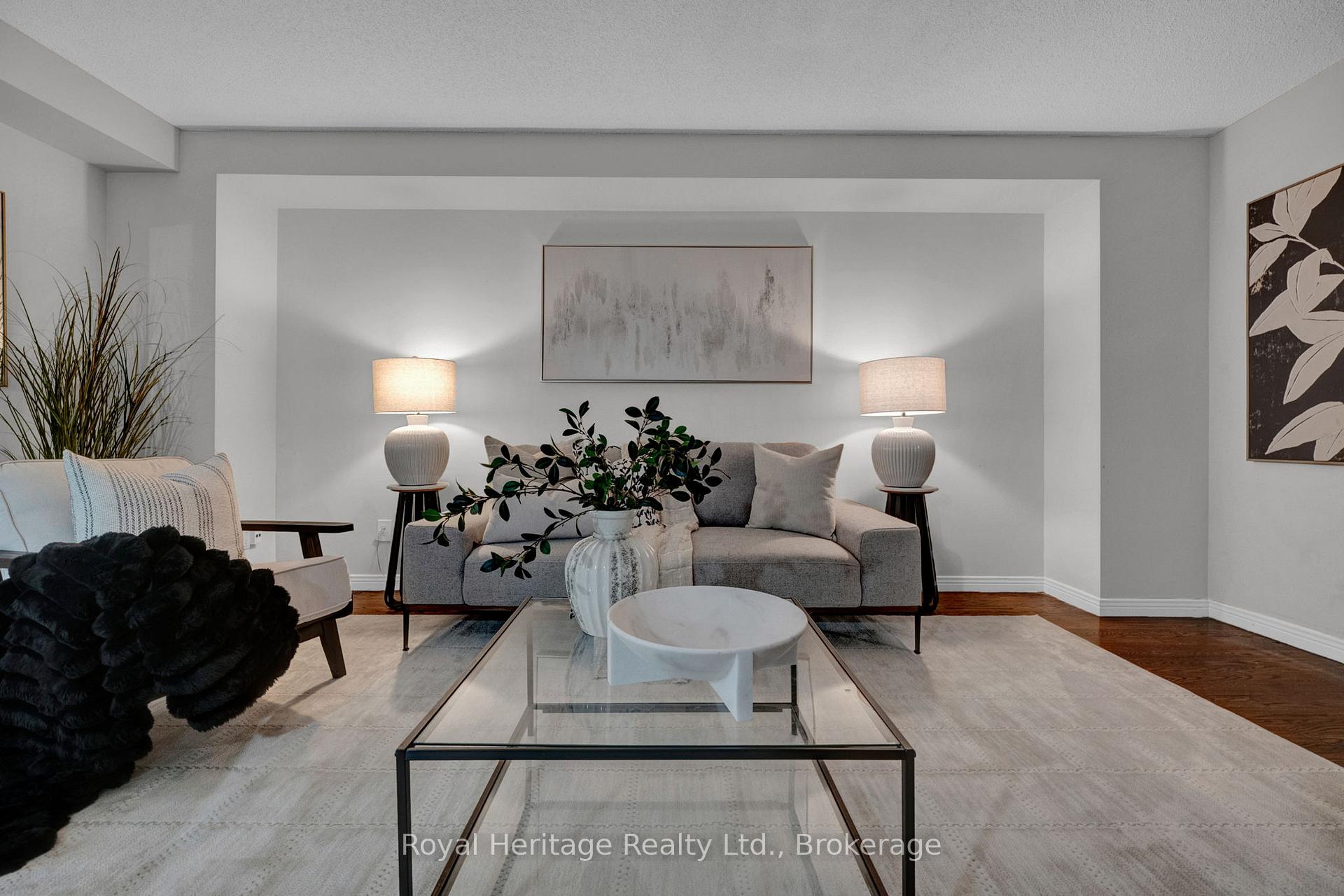 Photo 26 of 868 William Booth Crescent, Oshawa, Centennial — HOMEH