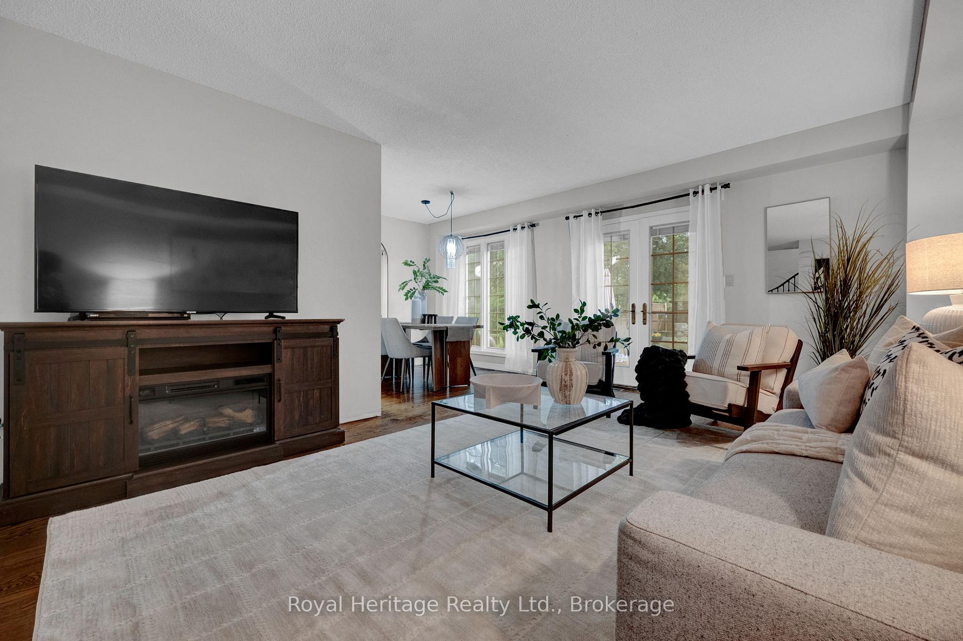 Photo 27 of 868 William Booth Crescent, Oshawa, Centennial — HOMEH