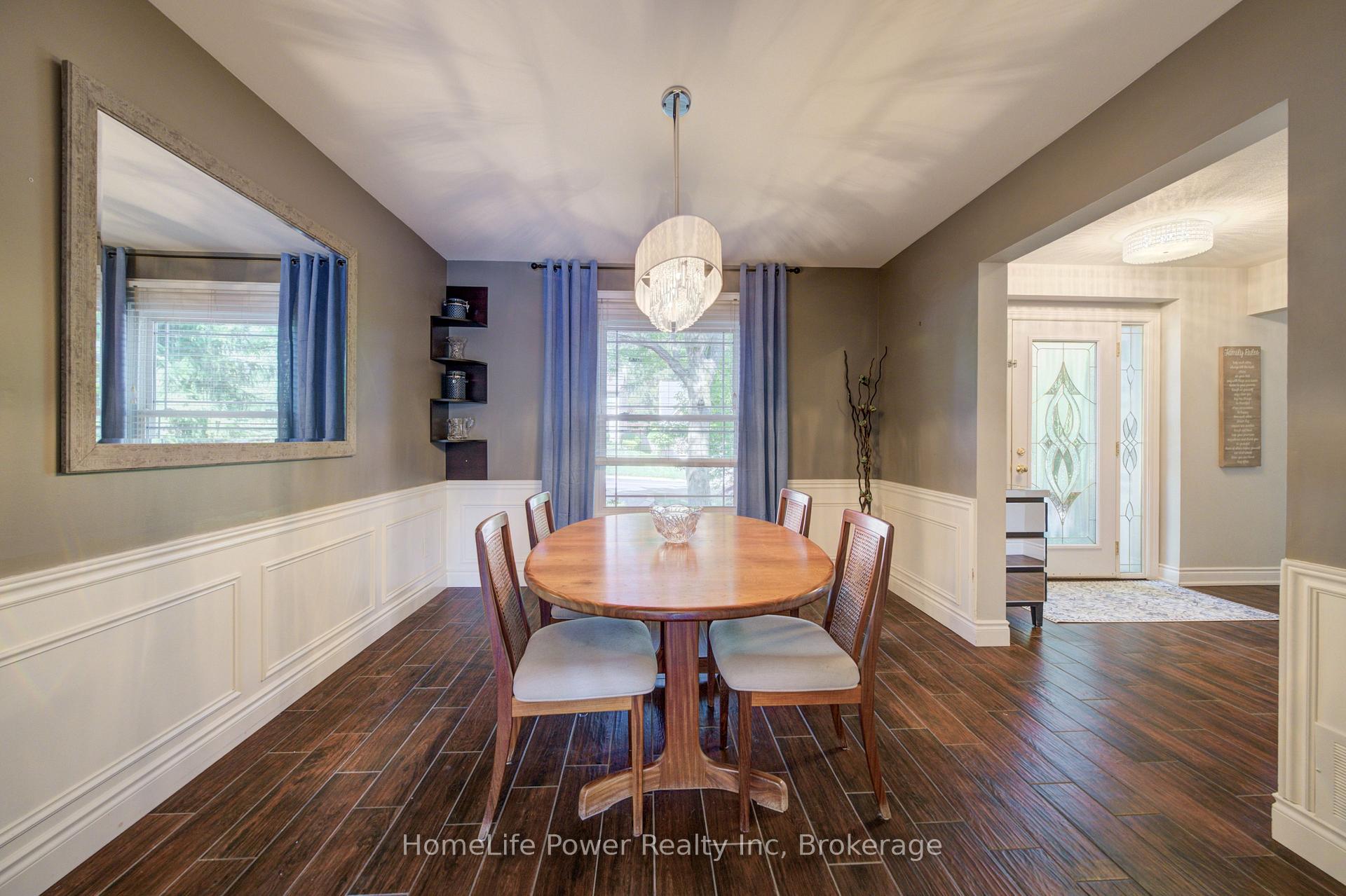 Photo 6 of 41 McNiven Road, Hamilton, Ancaster — HOMEH