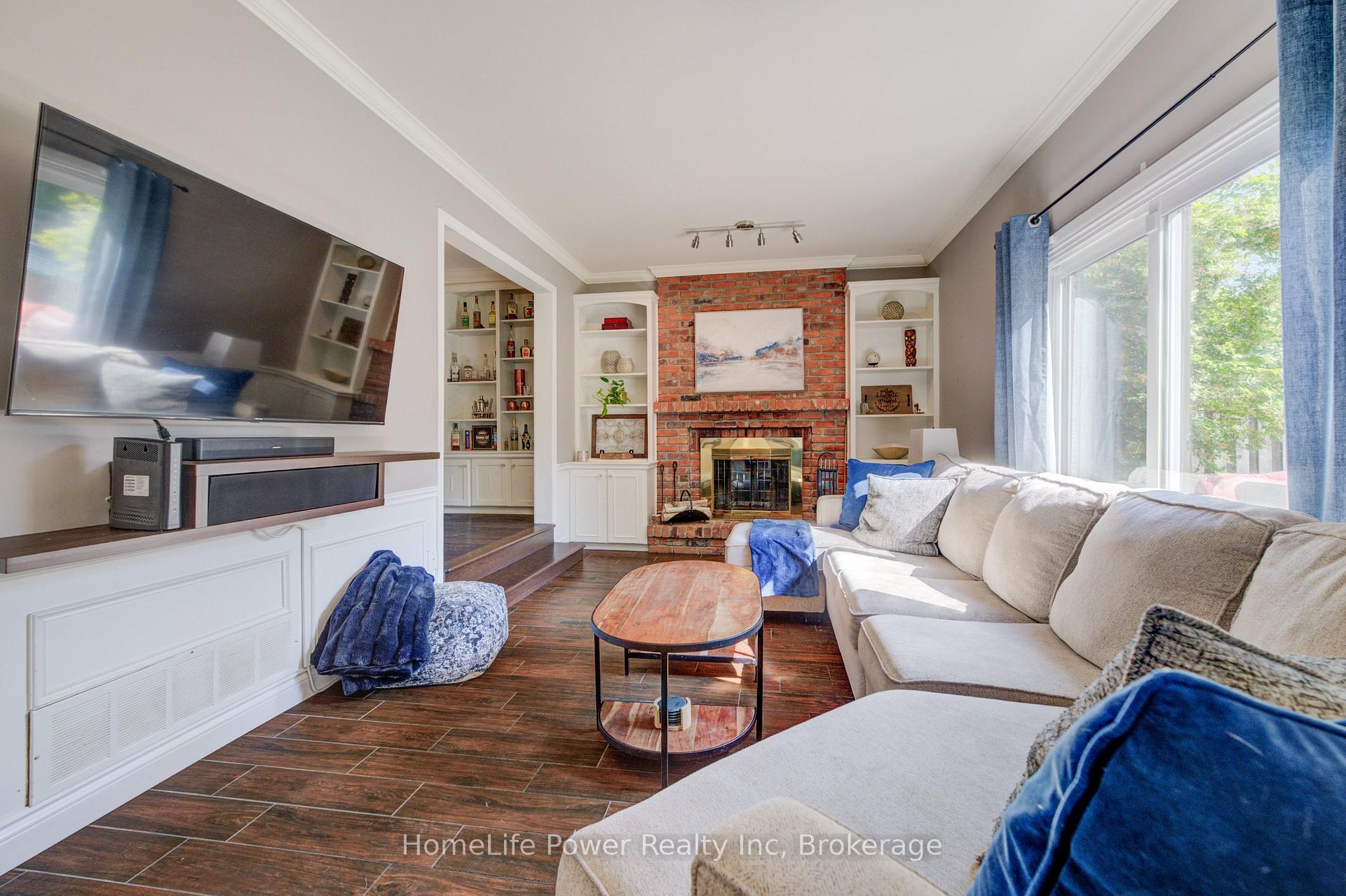 Photo 10 of 41 McNiven Road, Hamilton, Ancaster — HOMEH