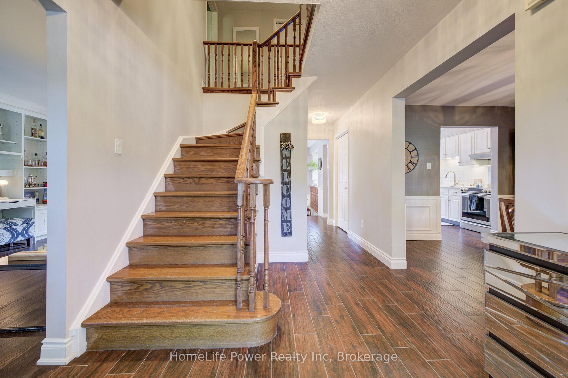 Photo 22 of 41 McNiven Road, Hamilton, Ancaster — HOMEH
