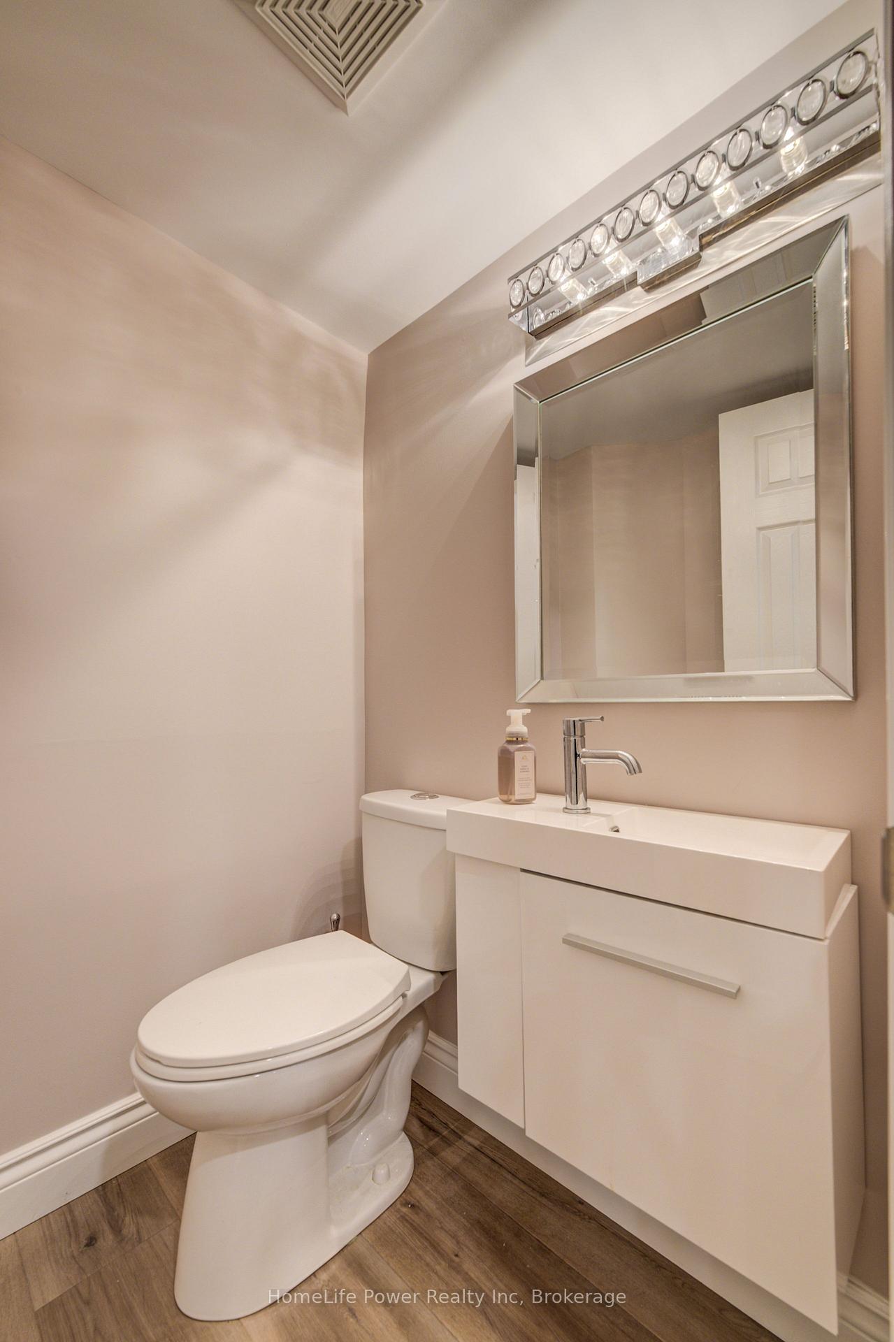 Photo 35 of 41 McNiven Road, Hamilton, Ancaster — HOMEH