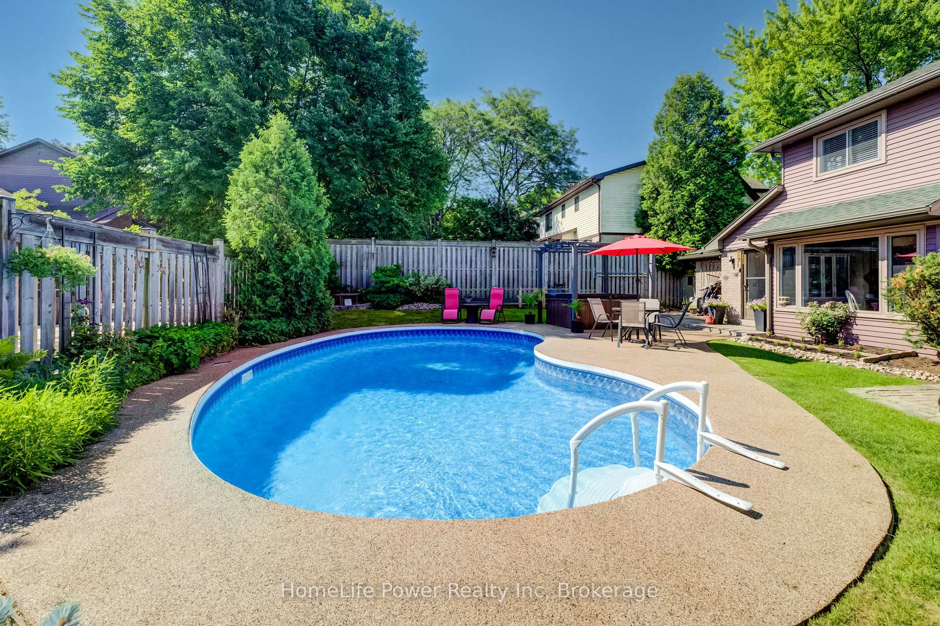 Photo 43 of 41 McNiven Road, Hamilton, Ancaster — HOMEH