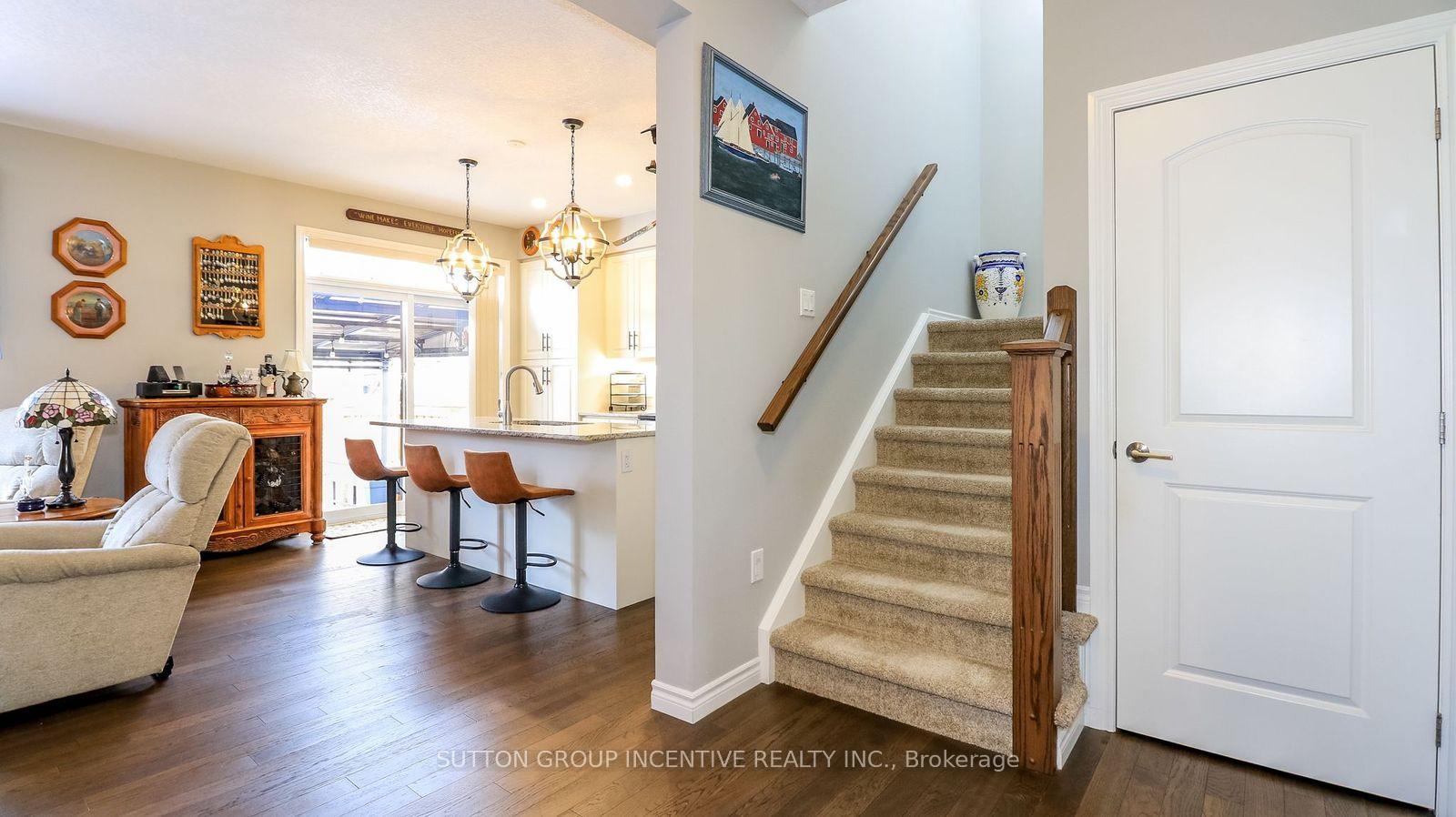 Photo 12 of 1012 Wright Drive, Midland — HOMEH