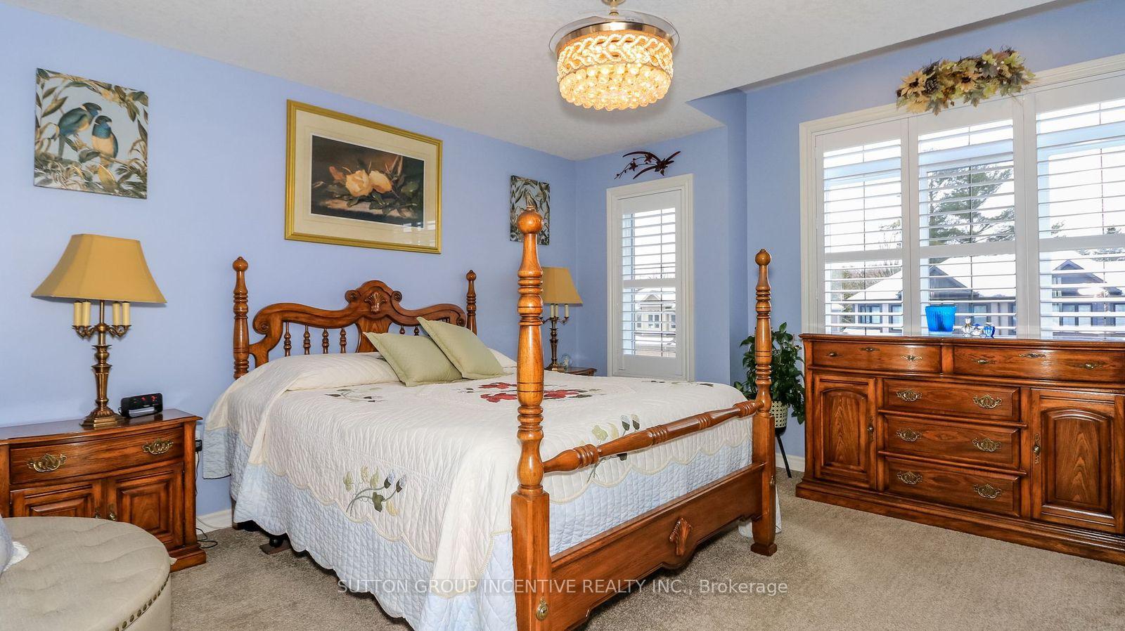 Photo 13 of 1012 Wright Drive, Midland — HOMEH