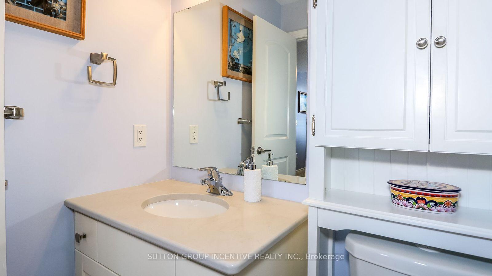Photo 16 of 1012 Wright Drive, Midland — HOMEH