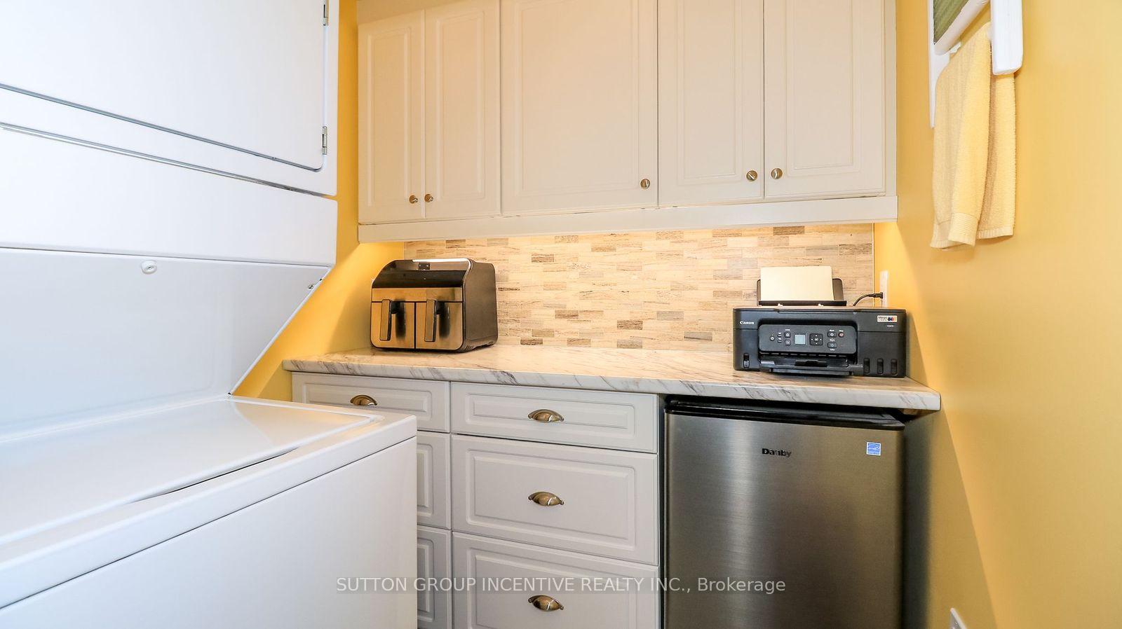 Photo 21 of 1012 Wright Drive, Midland — HOMEH