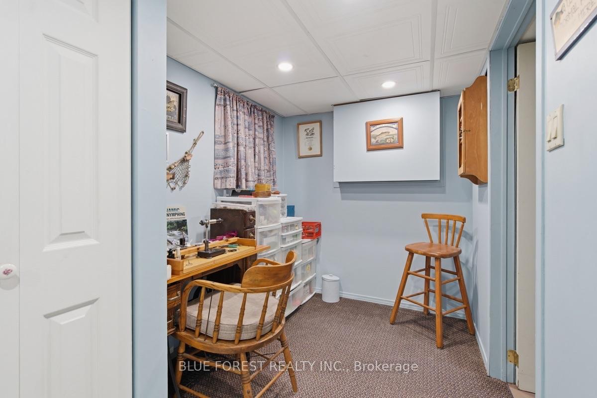 Photo 38 of 708 Headley Drive, London, North O — HOMEH