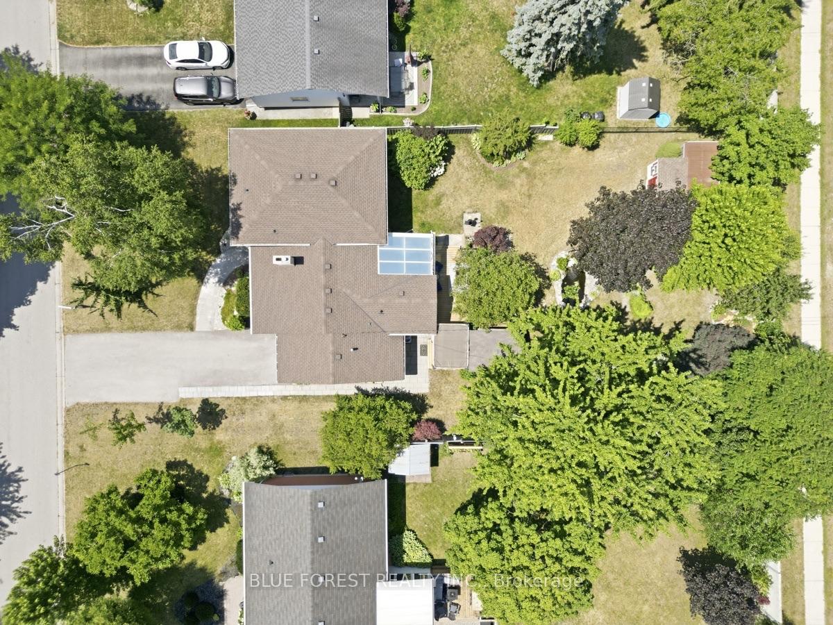 Photo 47 of 708 Headley Drive, London, North O — HOMEH