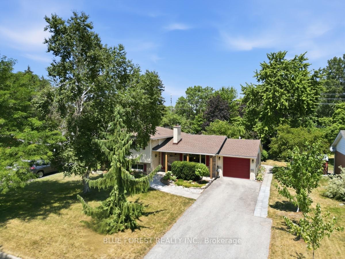Photo 48 of 708 Headley Drive, London, North O — HOMEH
