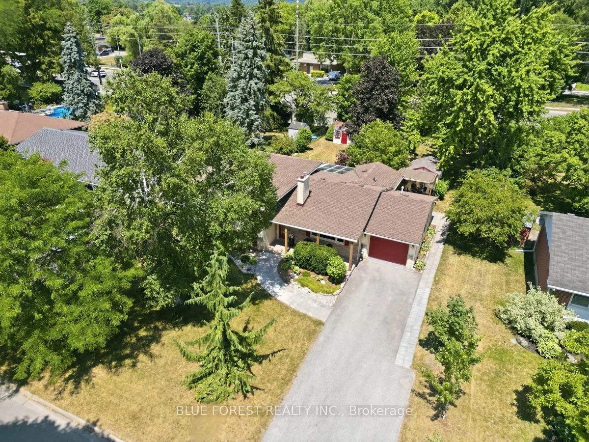 Photo 51 of 708 Headley Drive, London, North O — HOMEH