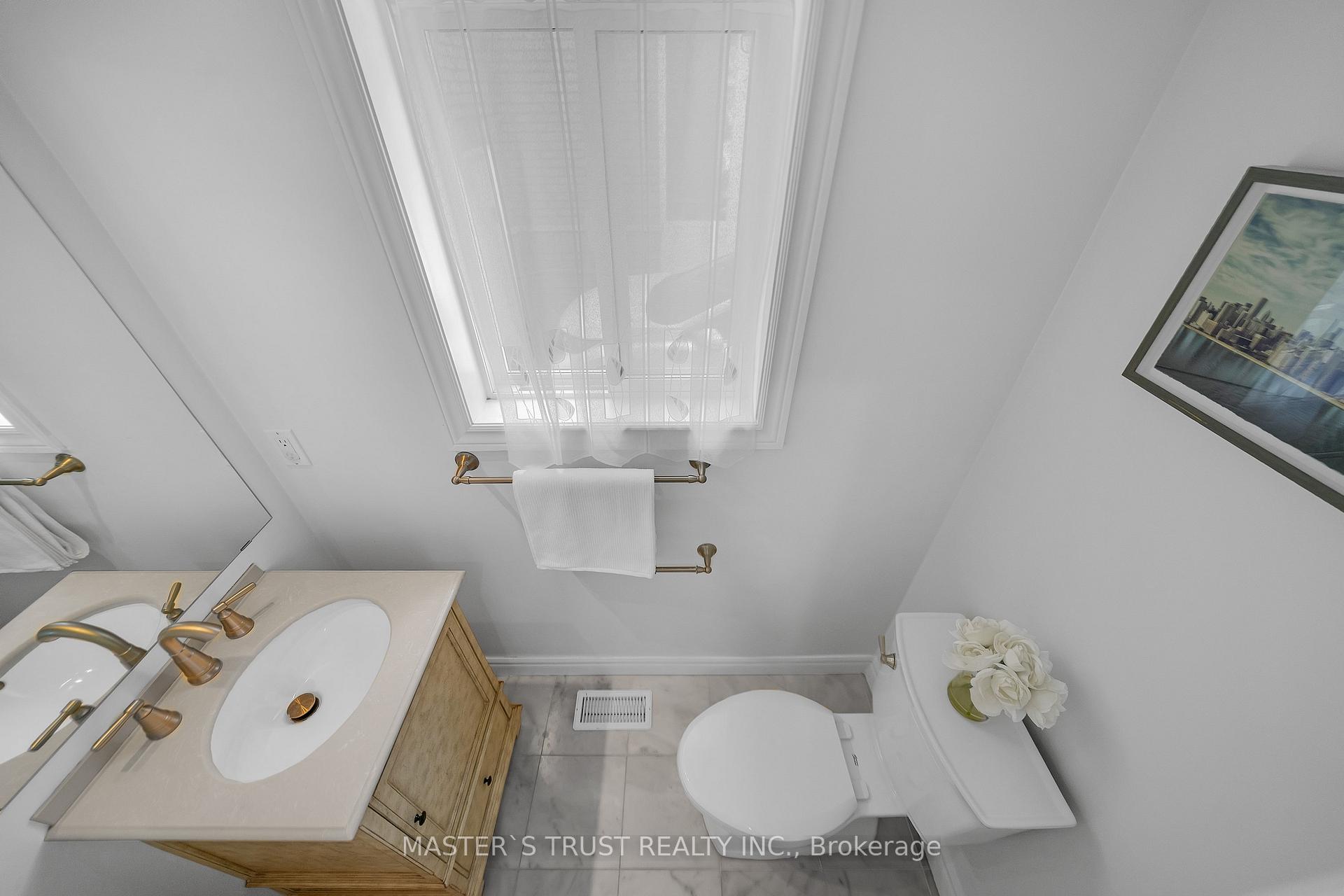 Photo 7 of 418 The Bridle Walk, Markham, Berczy — HOMEH